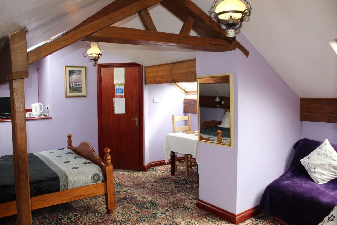 Peakdale Lodge Глоссоп Экстерьер фото