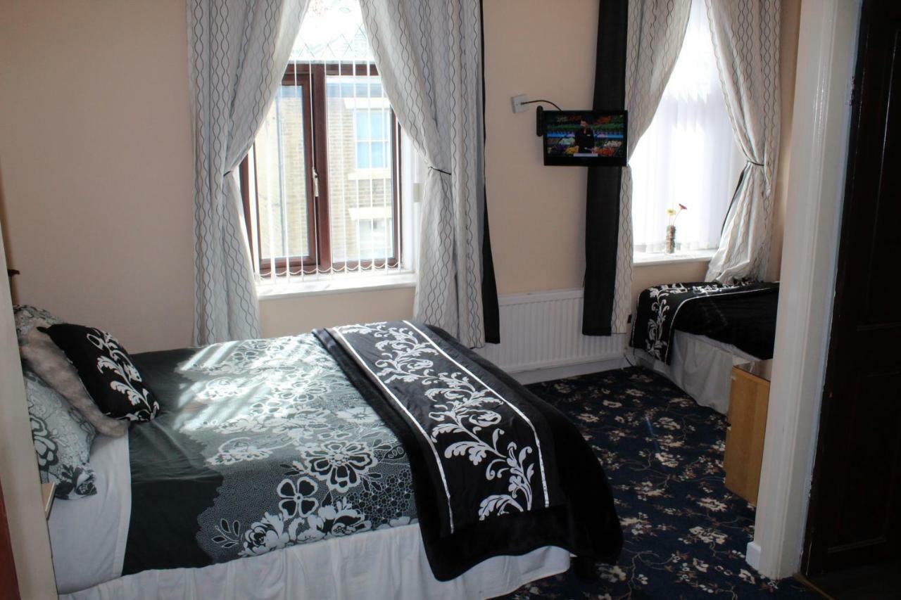 Peakdale Lodge Глоссоп Экстерьер фото